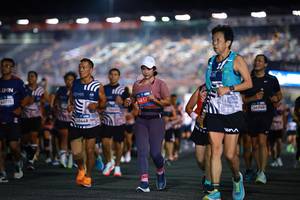 BIB: 43778, 40448, 4612, 07677
                            <button type="button" onclick="openModal(22916530)" class="btn btn-primary btn-sm float-right btn-popup" data-toggle="modal" data-target=".modal-high-quality">
                        <i class="fas fa-shopping-cart"></i> Add to Cart
                    </button>
                                            <button type="button" onclick="isThisMe(22916530, true)" class="btn btn-success btn-sm float-right btn-popup btn-isme hidden" data-toggle="tooltip" data-placement="bottom" title="นี่คือรูปของคุณใช่ไหม คลิกที่นี่เพื่อเอาเข้าอัลบั้ม">
                        <i class="fas fa-plus"></i> Add to album
                    </button>
                    <button type="button" onclick="isThisMe(22916530, false)" class="btn btn-warning btn-sm float-right btn-popup btn-isnotme hidden">
                        <i class="fas fa-ban"></i> Remove from album
                    </button>